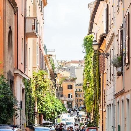 Bottega Augustea Duplex Apartment In Monti Rome Luaran gambar